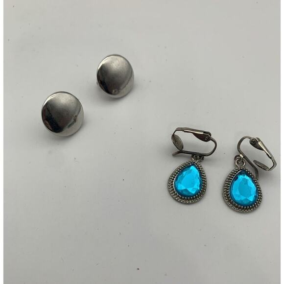 Vintage Lot Of 2 Pair Of Clip On Earrings Silver Tone And Blue Rhinestone Dangle - Picture 1 of 6